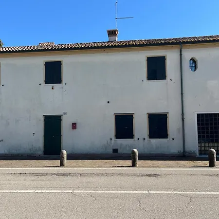 Villa Riviera